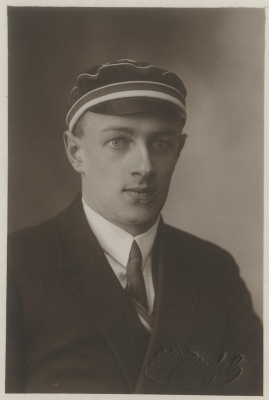 Korporatsioon "Estonia" liige Paul Siegfried, portreefoto