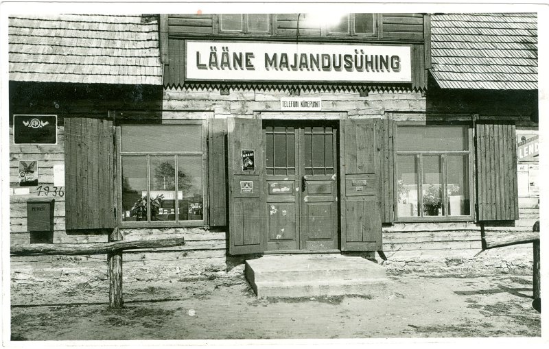 Foto. Lääne Majandusühingu maja. 1936?
