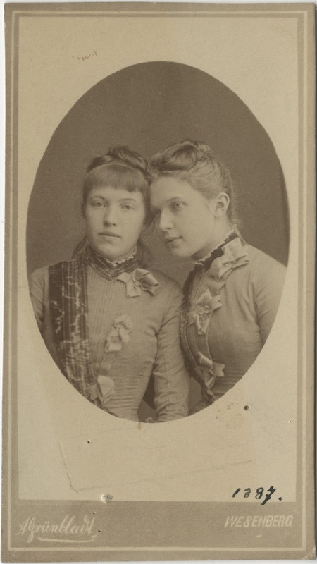 Louise ja Adine von Rennenkampff