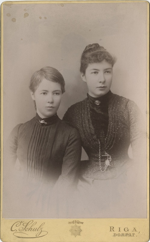 Madeleine ja Beate von Tiesenhausen