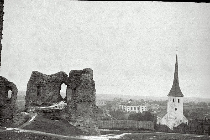 Rakvere ordulinnuse varemed.