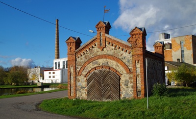 Rakvere Tiigi tänav 10 rephoto