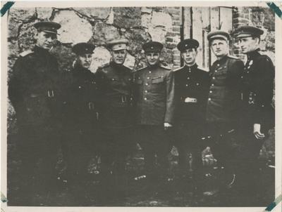 Põltsamaa vabastamisest osa võtnud 48. laskurdiviisi komandörid  duplicate photo
