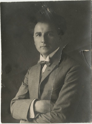 Aleksander Ivan  duplicate photo