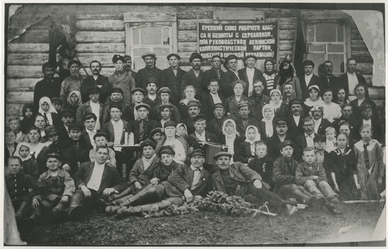 1. mai pidulikult aktuselt osavõtjad. Vanad ja noored aktivistid