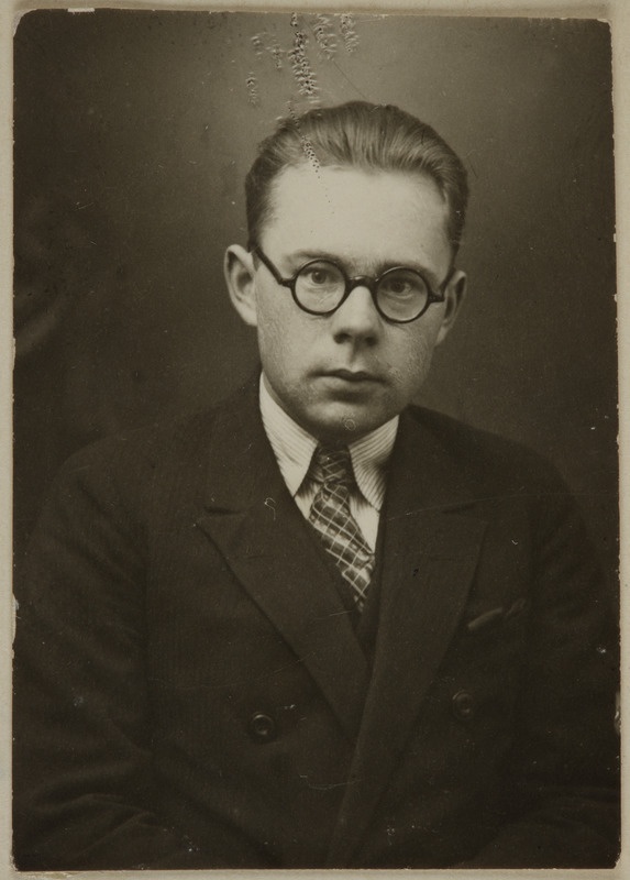 Eesti üliõpilaste seltsi "Veljesto" liige Albert Marmor, portreefoto