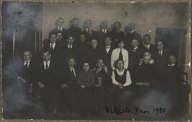 Eesti üliõpilaste seltsi "Veljesto" liikmed, grupifoto