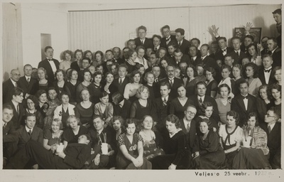 Eesti üliõpilaste seltsi "Veljesto" aastapäeva tähistamine koos külalistega, grupifoto  duplicate photo