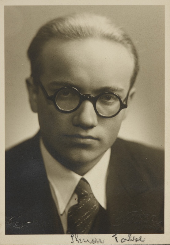 Eesti üliõpilaste seltsi "Veljesto" liige Ilmar Talve, portreefoto