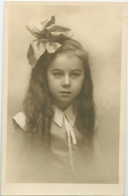 Portree Lagle Tõnissonist.  duplicate photo