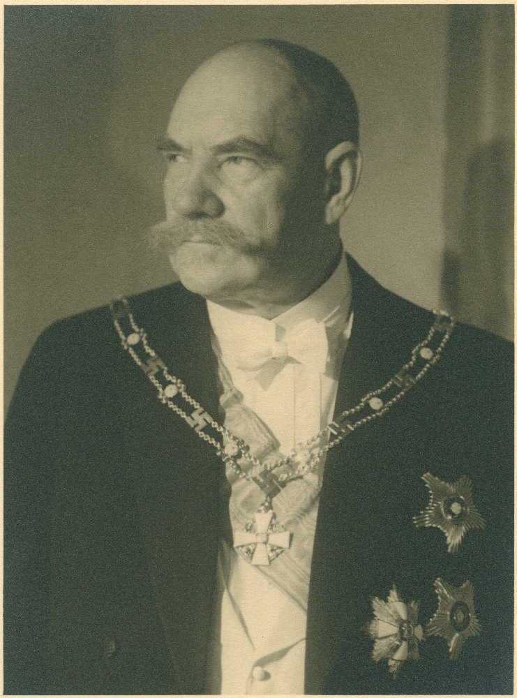 Portree P. E. Svinhufvudist.