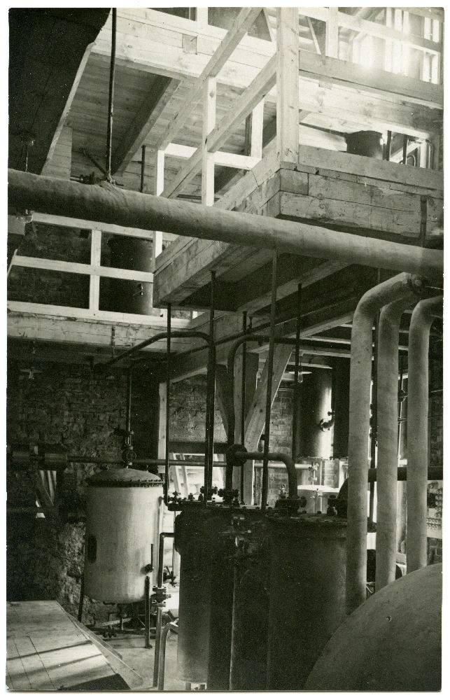 Abja Värnitsa- ja Linatööstuse Ühisuse tehasehoone sisevaade.