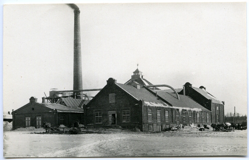 Vaade Abja Värnitsa- ja Linatööstuse Ühisuse tehasehoonele.