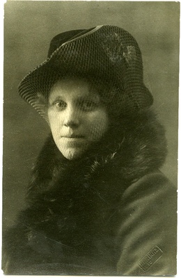 Portree Hilda Tõnissonist.  duplicate photo