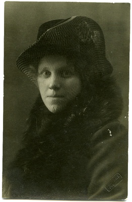 Portree Hilda Tõnissonist.  duplicate photo