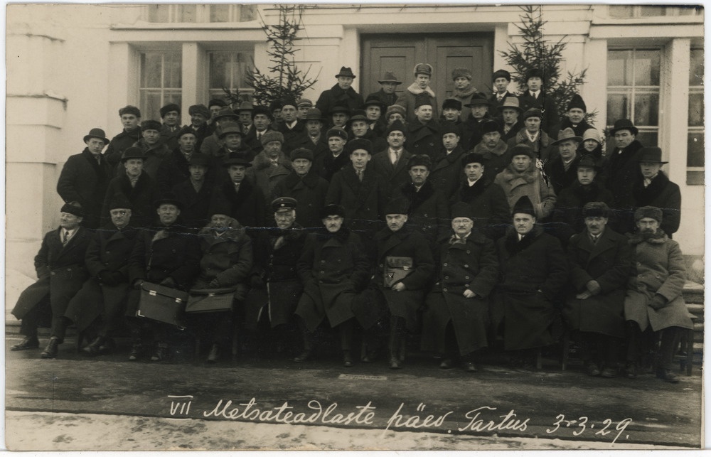 VII metsateadlaste päeval osalejad