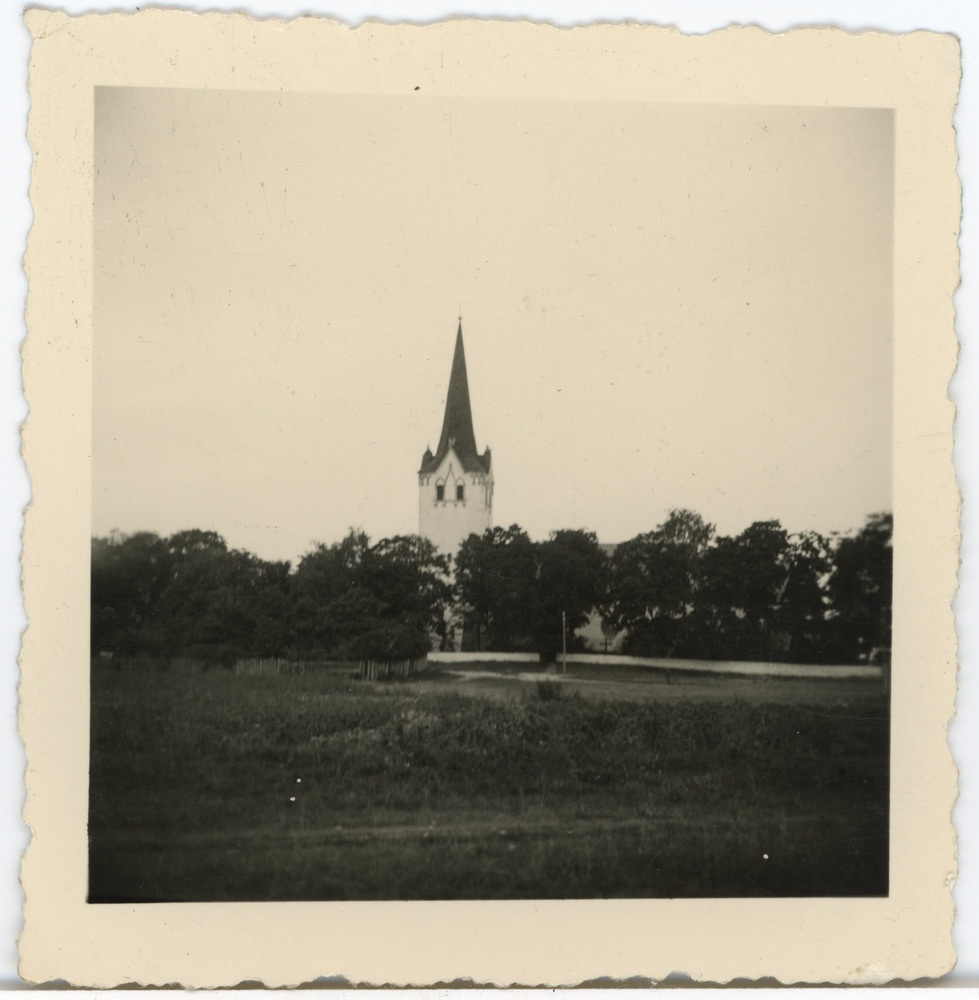 Vaade Keila kiriku tornile