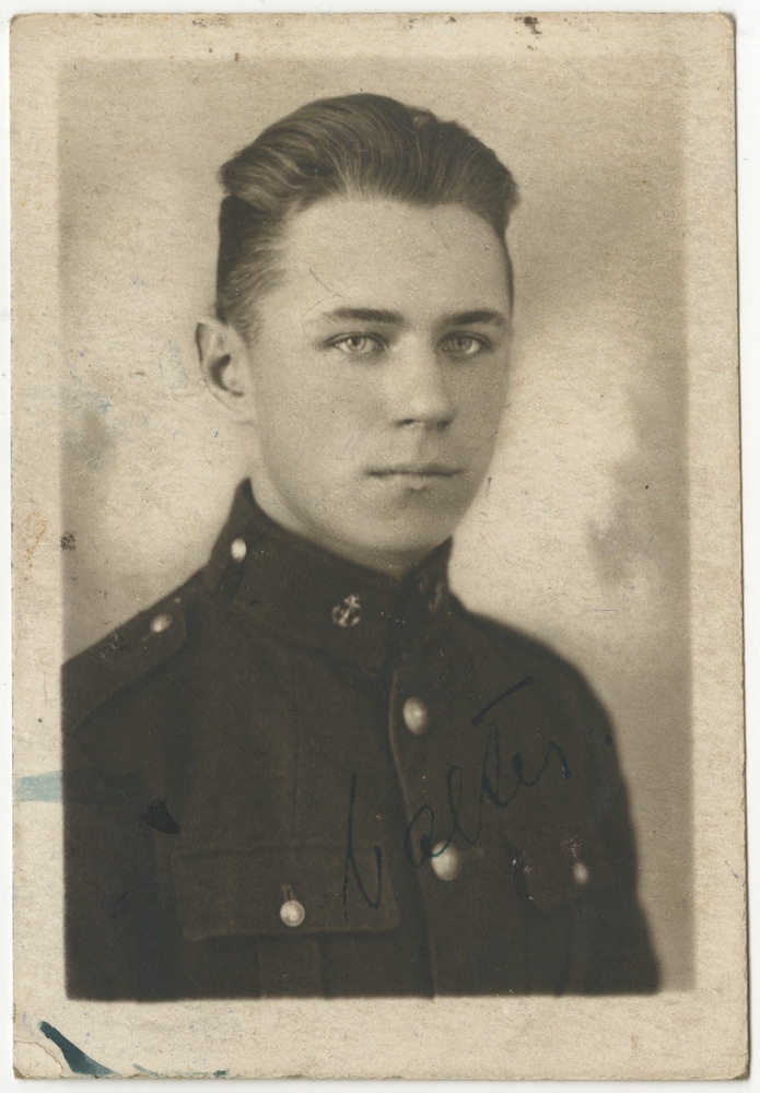 Valter Vilippus sõjaveteenistuses, protreefoto