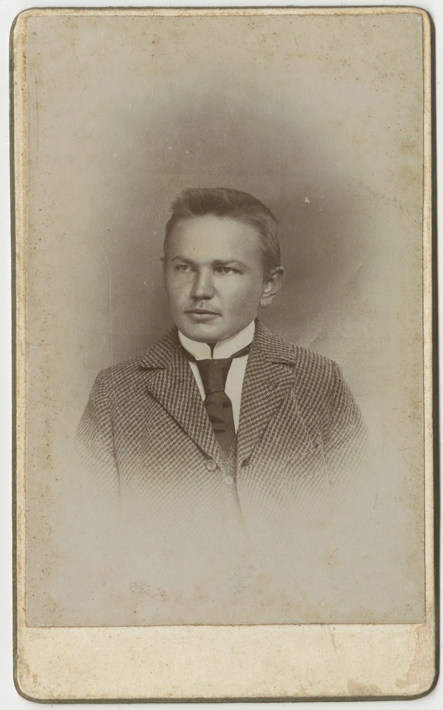 Tuvastamata meesterahvas, portreefoto