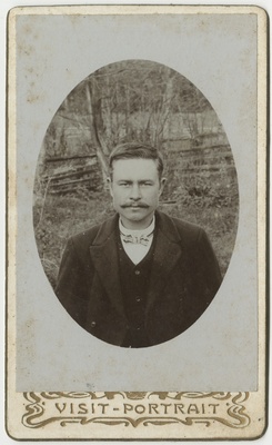 Tuvastamata meesterahvas  duplicate photo