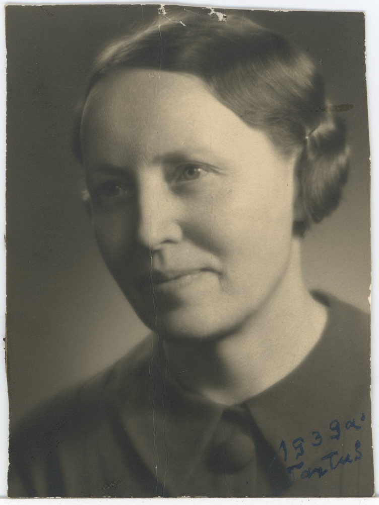 Emilie Rosalie Matsi, portreefoto