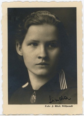 Linda  duplicate photo