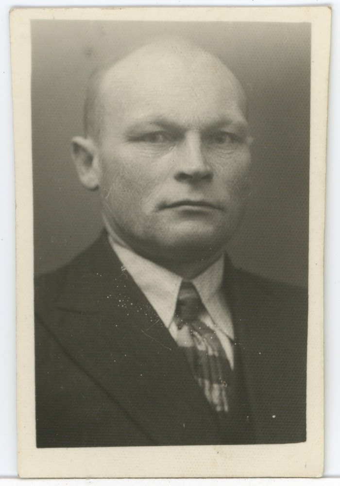 Elmar Augla, portreefoto