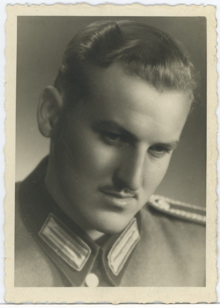 Raimond Augla, portreefoto