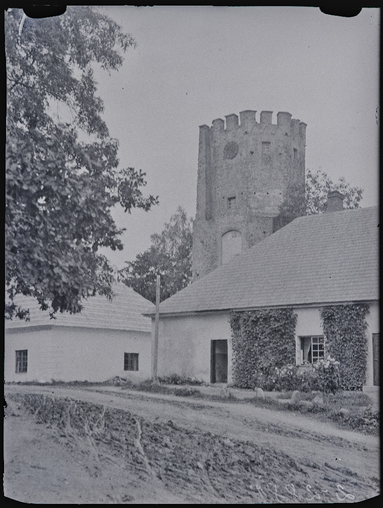 Porkuni ordulossi torn.