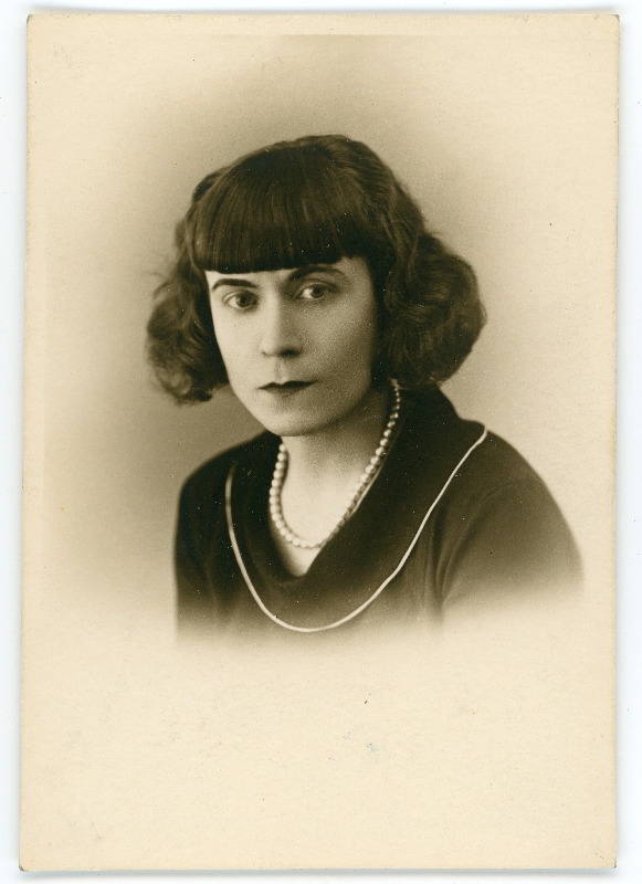 Emilie Vares, portree