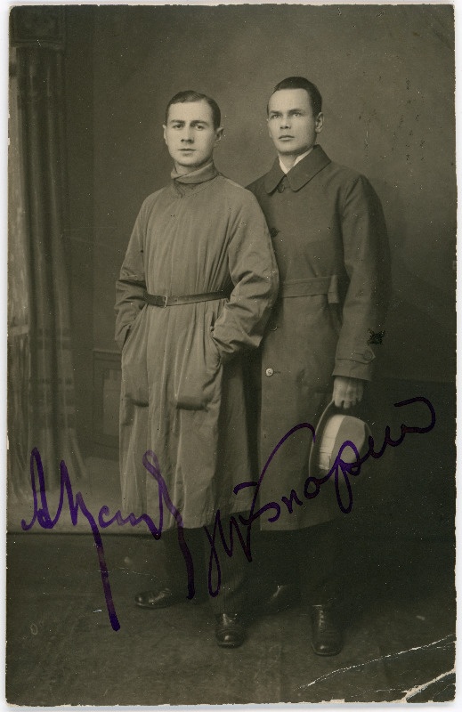 Aleksander Kussikov ja Henrik Visnapuu