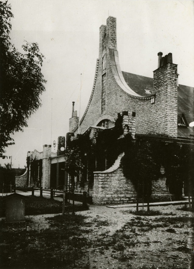Klubihoone, end Lutheri vabriku klubi, vaade tänavalt. Arhitektid Hermann Gesellius, Armas Lindgren, Eliel Saarinen