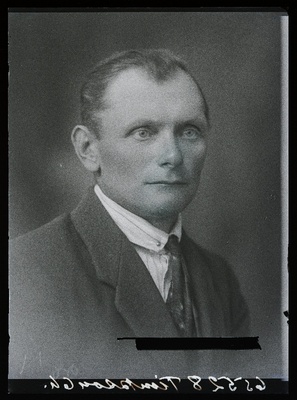 Timpson.  duplicate photo