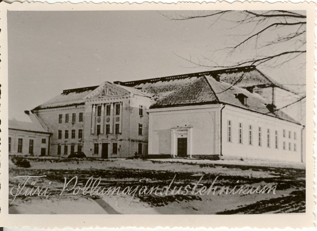 foto, Türi (Särevere) Põllumajandustehnikumi hoone  1957.a.