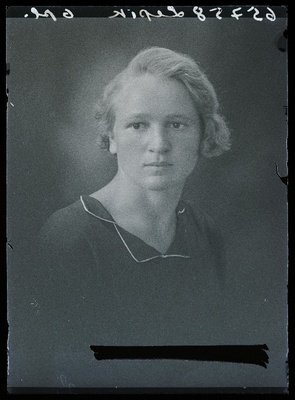 Salme Lepik.  duplicate photo