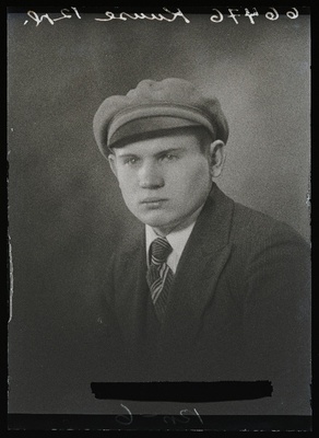 Kuuse.  duplicate photo
