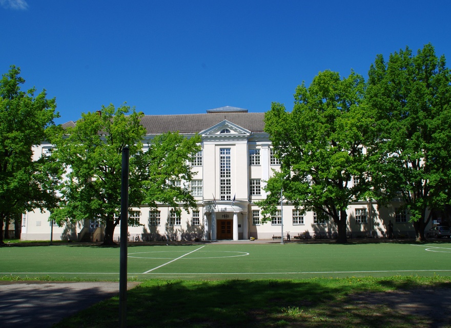 Koolimaja Tartus, eestvaade. Konkursiprojekt, arh-d G. Taucher, G. Gajanus, R. Blomstedt; lõplik projekt Georg Hellat rephoto