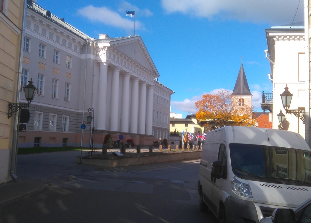 Ülikooli peahoone. Tartu album rephoto