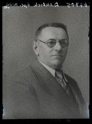 Deutsch.  duplicate photo