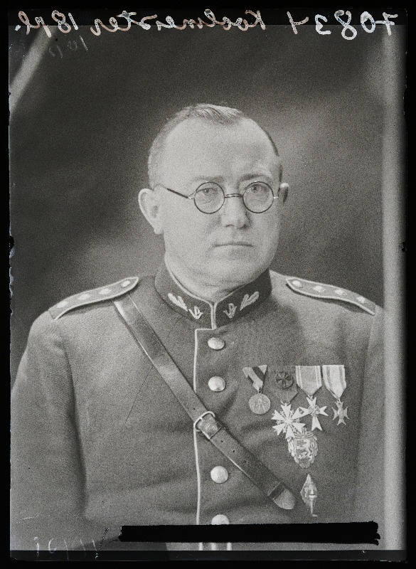Politseikomissar Koolmeister.