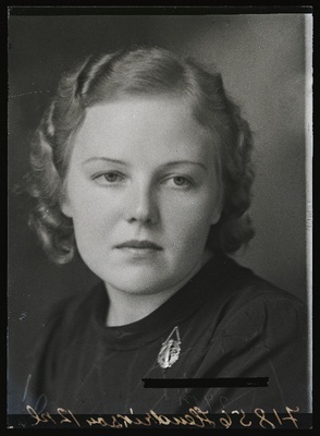 Hendrikson.  duplicate photo