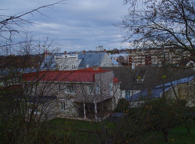 Rakvere, vaade Vallimäelt Vene tänava poole rephoto