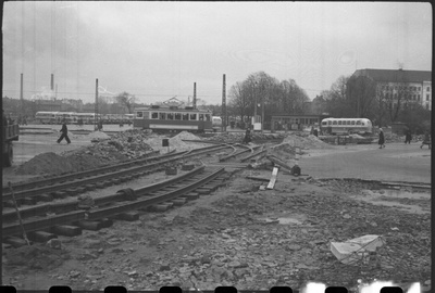 Tallinn. Trammitee ehitamine Narva mnt. - Kopli. Ehitustööd Stalini (Kesk) väljakul.  similar photo