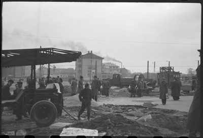 Tallinn. Trammitee ehitamine Narva mnt. - Kopli. Ehitustööd Stalini väljakul.  similar photo