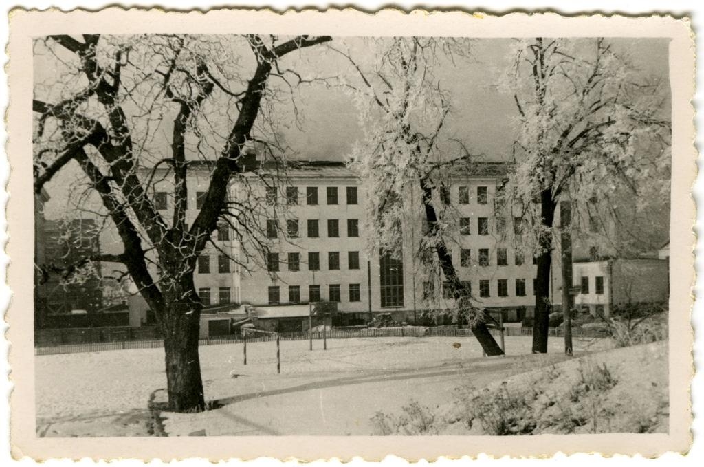 Tallinna Elektromehaanika Tehnikum, 1951/52. õ-a.