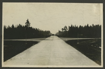 Leningrad-Tallinn maantee (Peterbri maantee).  similar photo