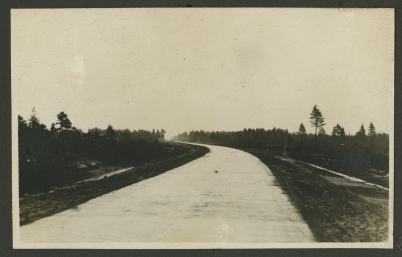 Leningrad-Tallinn maantee (Peterbri maantee).