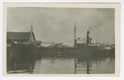 Aurulaev "Lillan" sadamas  duplicate photo