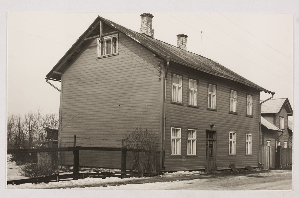 Tartu, Piir 14, built around 1900.
