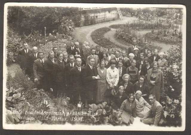 foto, Laste tundmaõppimise praktikumist osavõtjad Tartus 1934